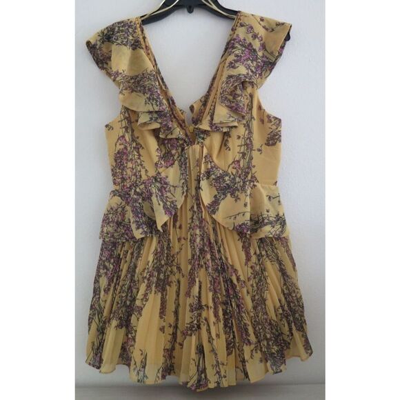 Keepsake Label Women's Sz M Mustard Yellow Floral Light Up Pleated Ruffle Romper - Picture 1 of 9